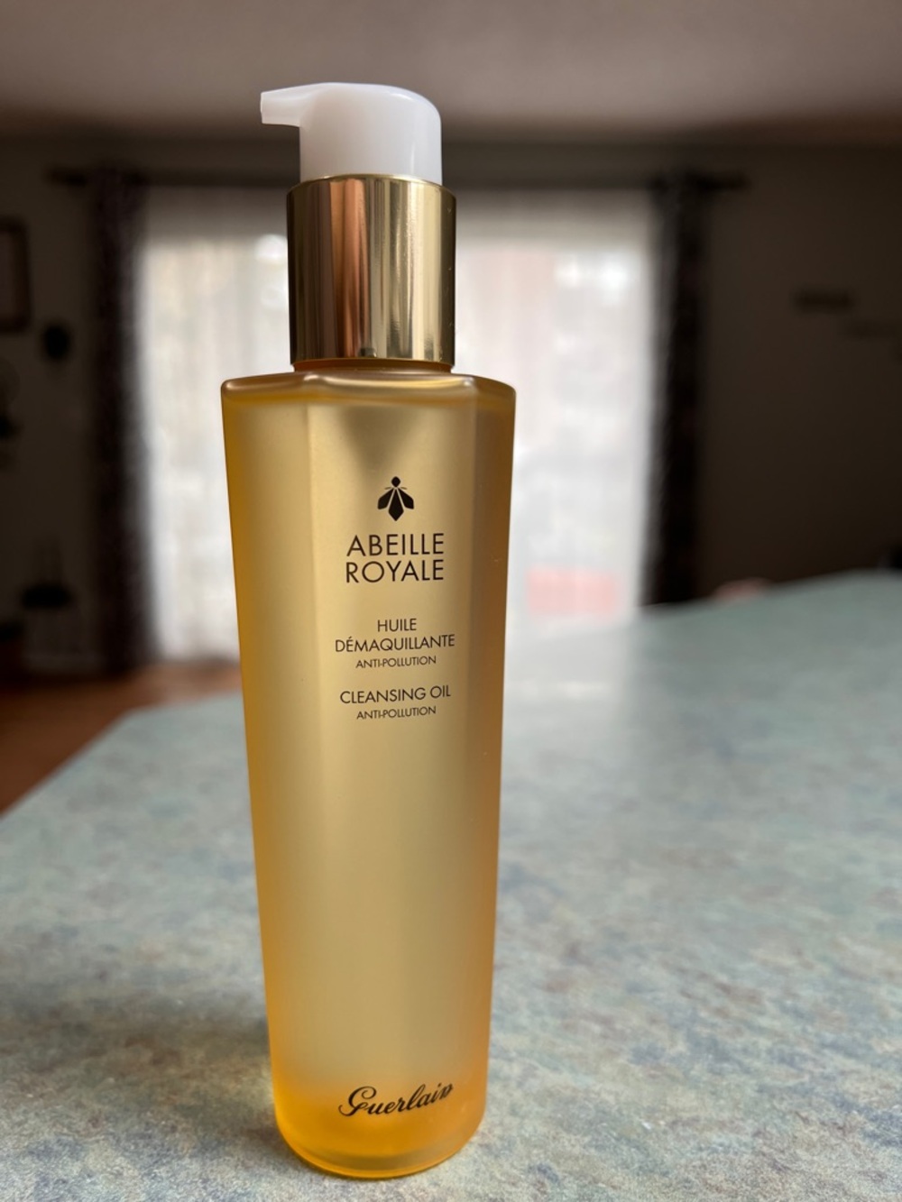 GUERLAIN Abeille Royale Cleansing Oil , no box